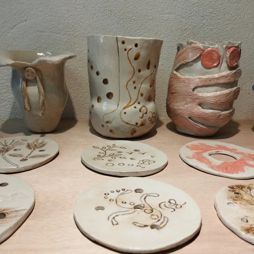 stage vases et pique-fleurs